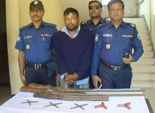 অস্ত্র ও গুলিসহ লাদেন বাহিনীর সদস্য গ্রেফতার