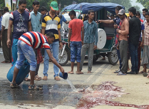 রামগতিতে লেগুনার ধাক্কায় মোটরসাইকেল আরোহী নিহত