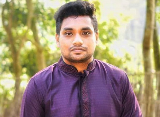 ট্রেনে কাটা পড়ে দুই পা হারালেন ঢাবি ছাত্র