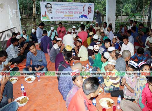 লক্ষ্মীপুরে শতাধিক এতিমদের নিয়ে ছাত্রলীগের ইফতার
