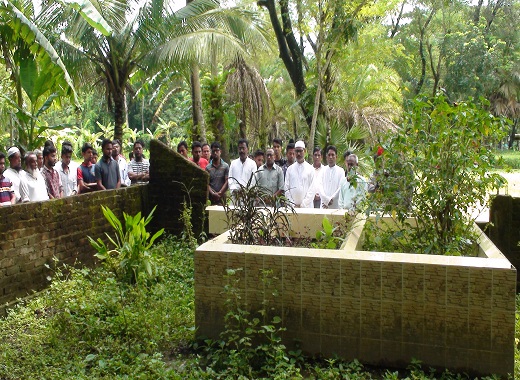 প্রয়াত মুক্তিযোদ্ধা পরিবারে সাত্তার ট্রাস্টের অনুদান