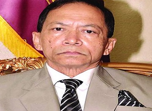 এসকে সিনহার বিরুদ্ধে নাজমুল হুদার মামলা