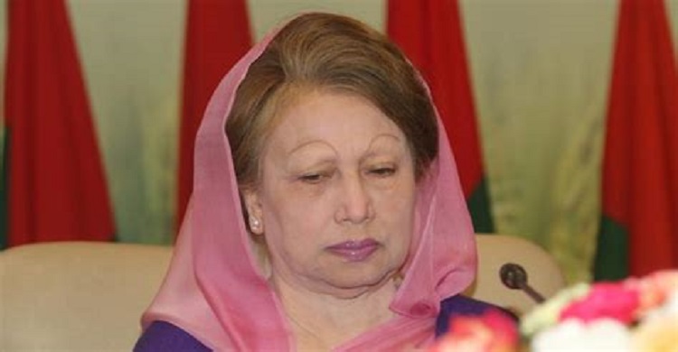 ২৬ নভেম্বর খালেদার বিরুদ্ধে গ্রেফতারি পরোয়ানার আদেশ