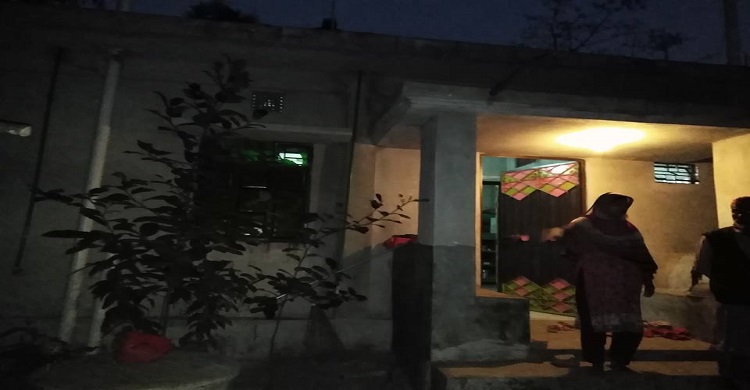 লক্ষ্মীপুরে প্রবাসীর বাড়িতে ভাঙচুর