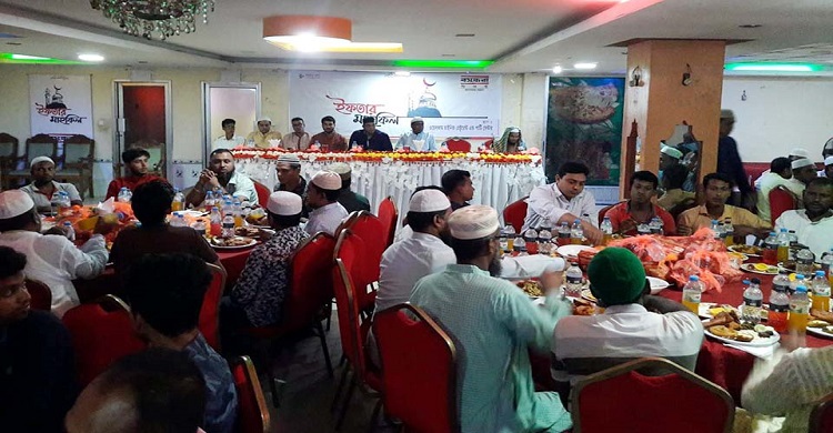 লক্ষ্মীপুরে বসুন্ধরা সিমেন্টের ইফতার