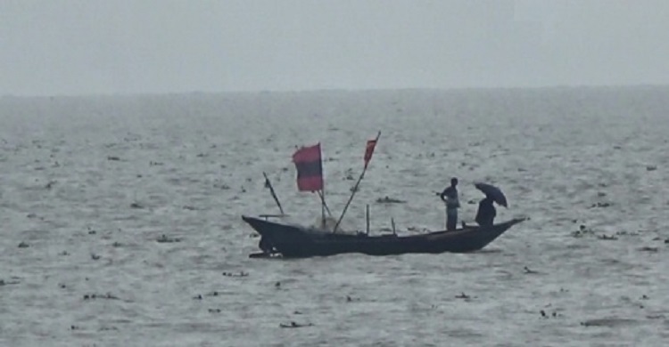 কমলনগরে নৌকা থেকে নদীতে পড়ে জেলের মৃত্যু