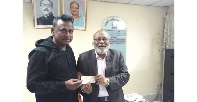 লক্ষ্মীপুরে নিহত আ.লীগ নেতা কামালের পরিবারকে অনুদান প্রদান