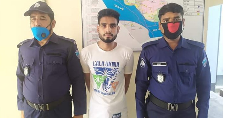 রামগতিতে বঙ্গবন্ধুকে অবমাননার অভিযোগে শিবিরকর্মী গ্রেপ্তার