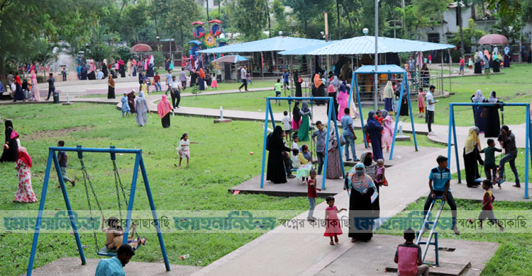 এখন আর সেই কোলাহল নেই লক্ষ্মীপুর শিশু পার্কে