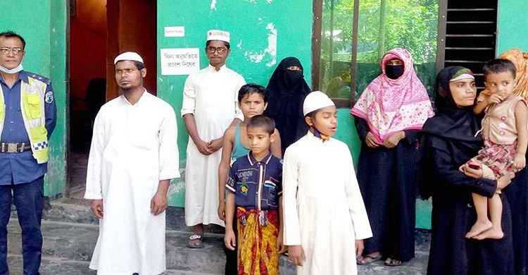 মেঘনা নদী থেকে অপহৃত ১১ জনকে উদ্ধার করেছে পুলিশ