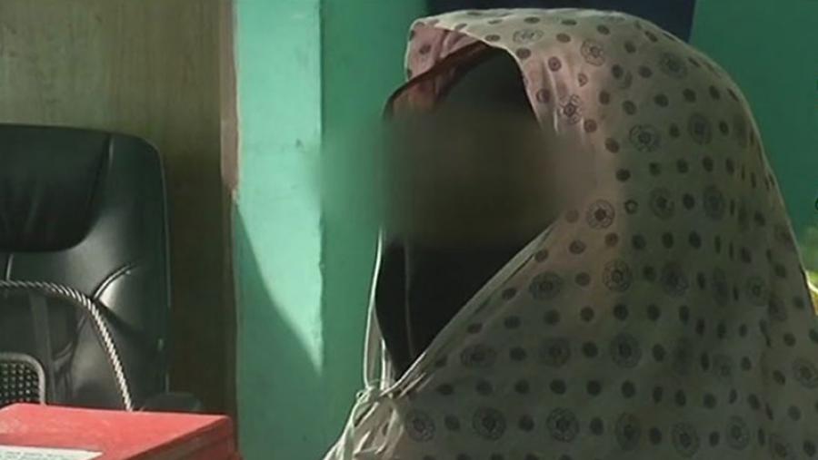 নোয়াখালীতে বিবস্ত্র করে গৃহবধূ নির্যাতনে স্বামী জড়িত: তদন্ত কমিটি