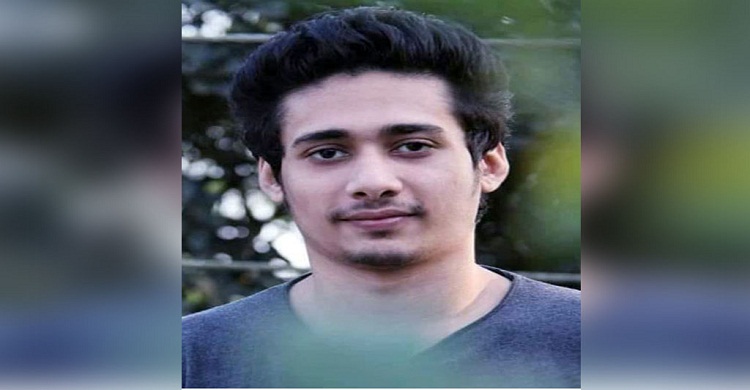 ফোন চার্জে দিয়ে গান শোনার সময় তরুণের মৃত্যু