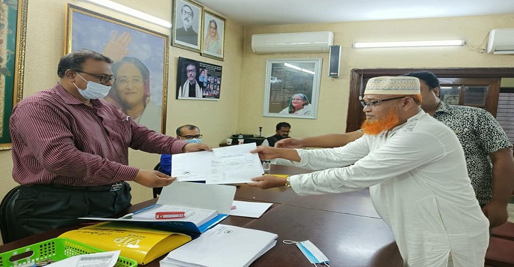 লক্ষ্মীপুর-২ আসনে আ.লীগের মনোনয়নপত্র নিলেন পিপি জসিম