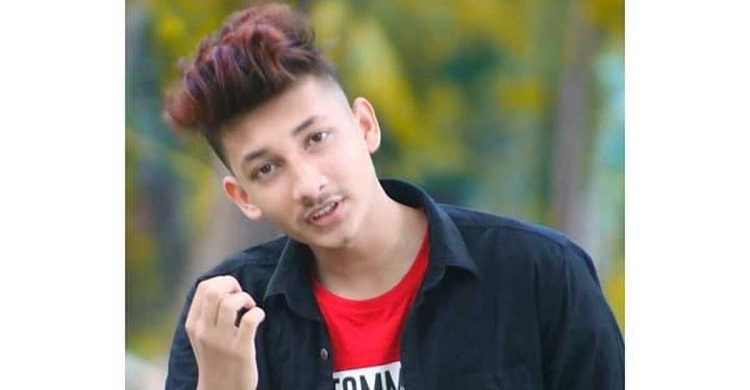 নোয়াখালীতে বেপরোয়া গতিতে মোটরসাইকেল চালিয়ে প্রাণ গেল এসএসসি পরীক্ষার্থীর