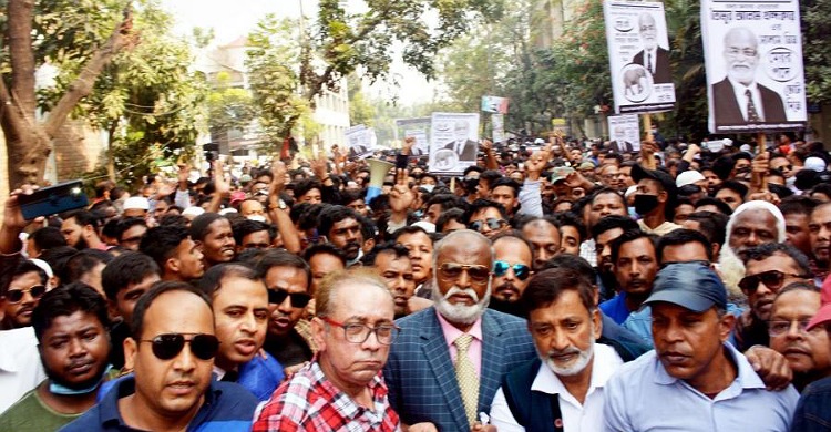 তৈমুরকে জাতীয়তাবাদী আইনজীবী ফোরাম থেকে অব্যাহতি