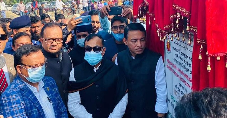 শেখ হাসিনার নেতৃত্বে দুর্বার গতিতে এগিয়ে যাচ্ছে দেশ : জাহিদ ফারুক
