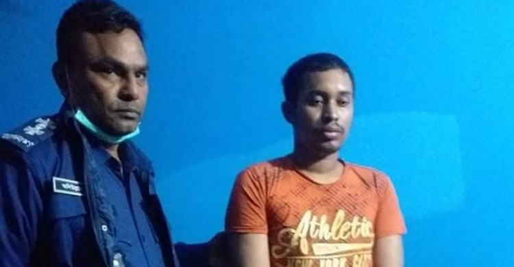 রামগঞ্জে মাকে কুপিয়ে-পুড়িয়ে হত্যা করেছে পাষন্ড ছেলে