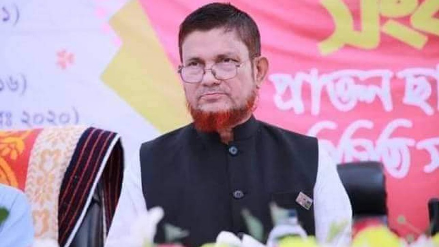 বিতর্কিত কাশেম চৌধুরী চন্দ্রগঞ্জে কী খেলায় মেতেছেন?