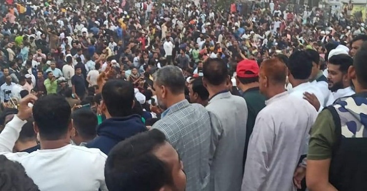 বিএনপির গণসমাবেশ: সরগরম গোলাপবাগ মাঠ