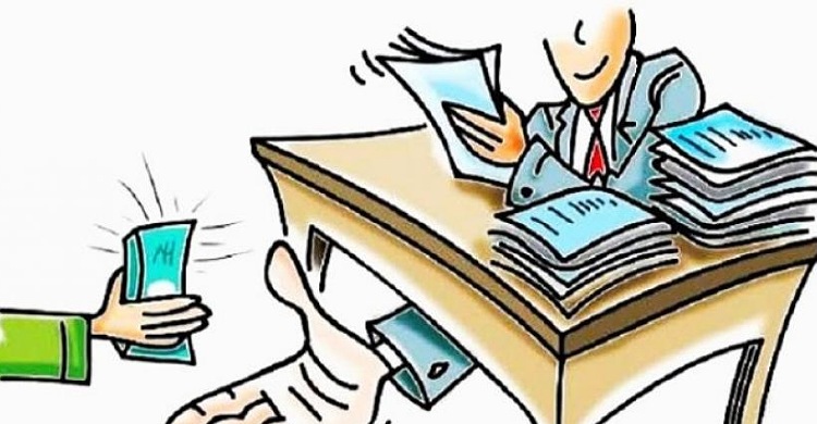 ঘুষের টাকা না দেয়ায় দরপত্র বাতিলের অভিযোগ