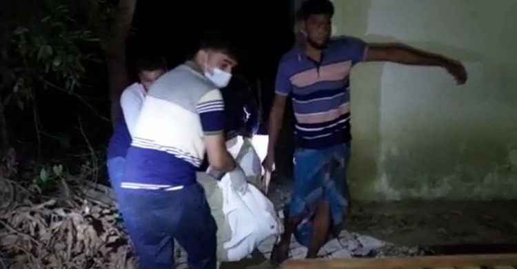 লক্ষ্মীপুরে সড়ক বিভাগের কোয়ার্টারে মিলল নারীর খন্ডিত লাশ