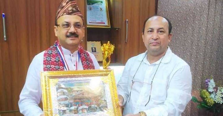 রামগঞ্জের সাবেক এমপি আউয়ালকে সম্মাননা