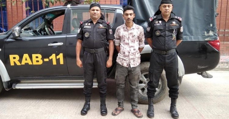 ডাকাতি করতে গিয়ে ধর্ষণ, নারায়ণগঞ্জে যুবক গ্রেপ্তার