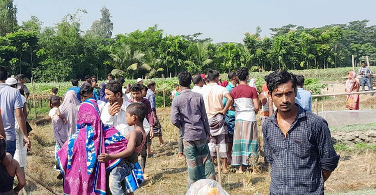 লক্ষ্মীপুরে সুদের ব্যবসাই কেড়ে নিল গৃহবধূর জীবন!