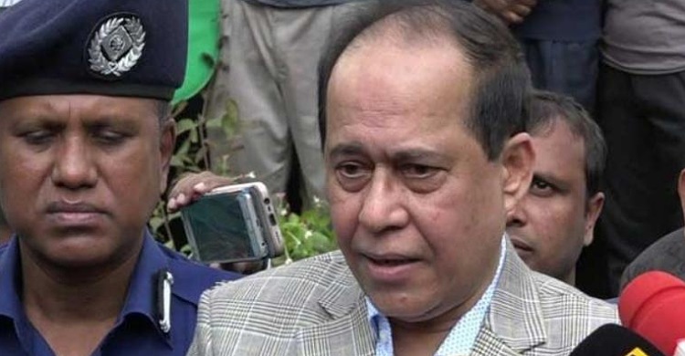 রাজনৈতিক ও স্বতন্ত্র প্রার্থীরা আন্তরিক না হলে সুষ্ঠু ভোট সম্ভব নয়: সিইসি