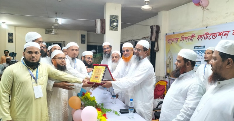 গতানুগতিক আলেম নয় বিশেষ ব্যক্তি হতে হবে : মাহফুজুল হক